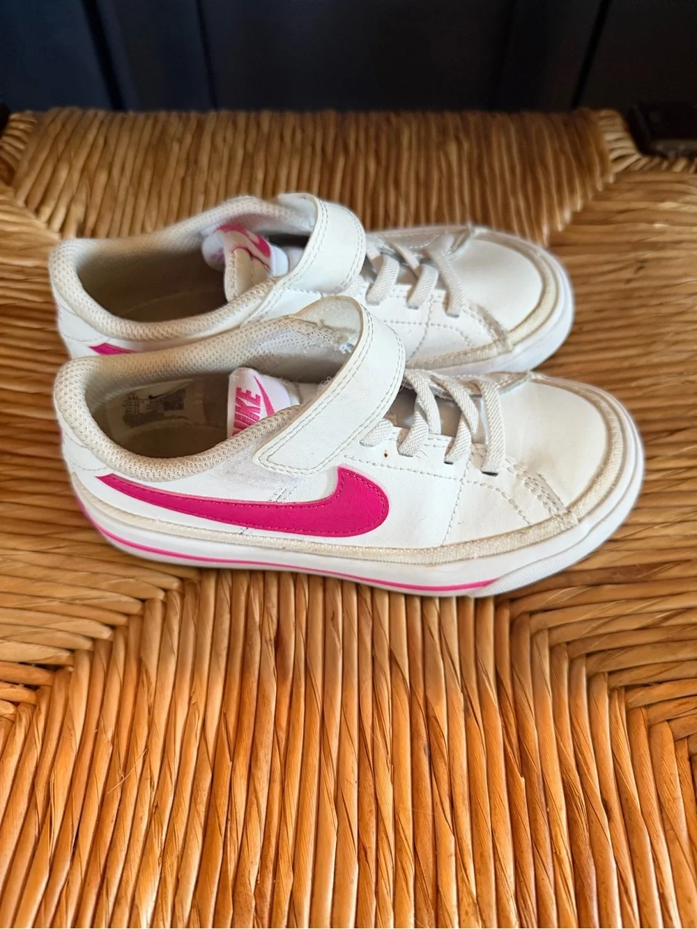 Nike Girls Court Hook & Loop Sneakers White & Pink